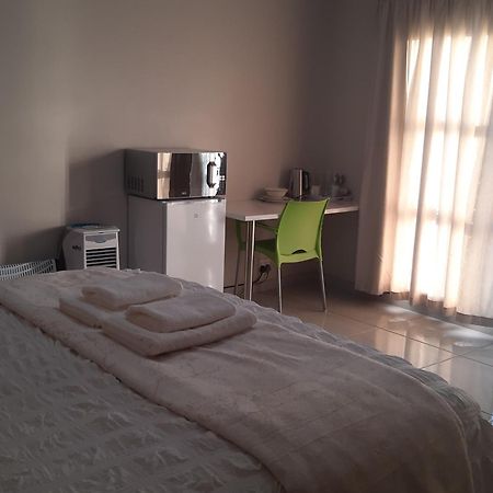 Bonfai Residence แอร์เมอโล ภายนอก รูปภาพ